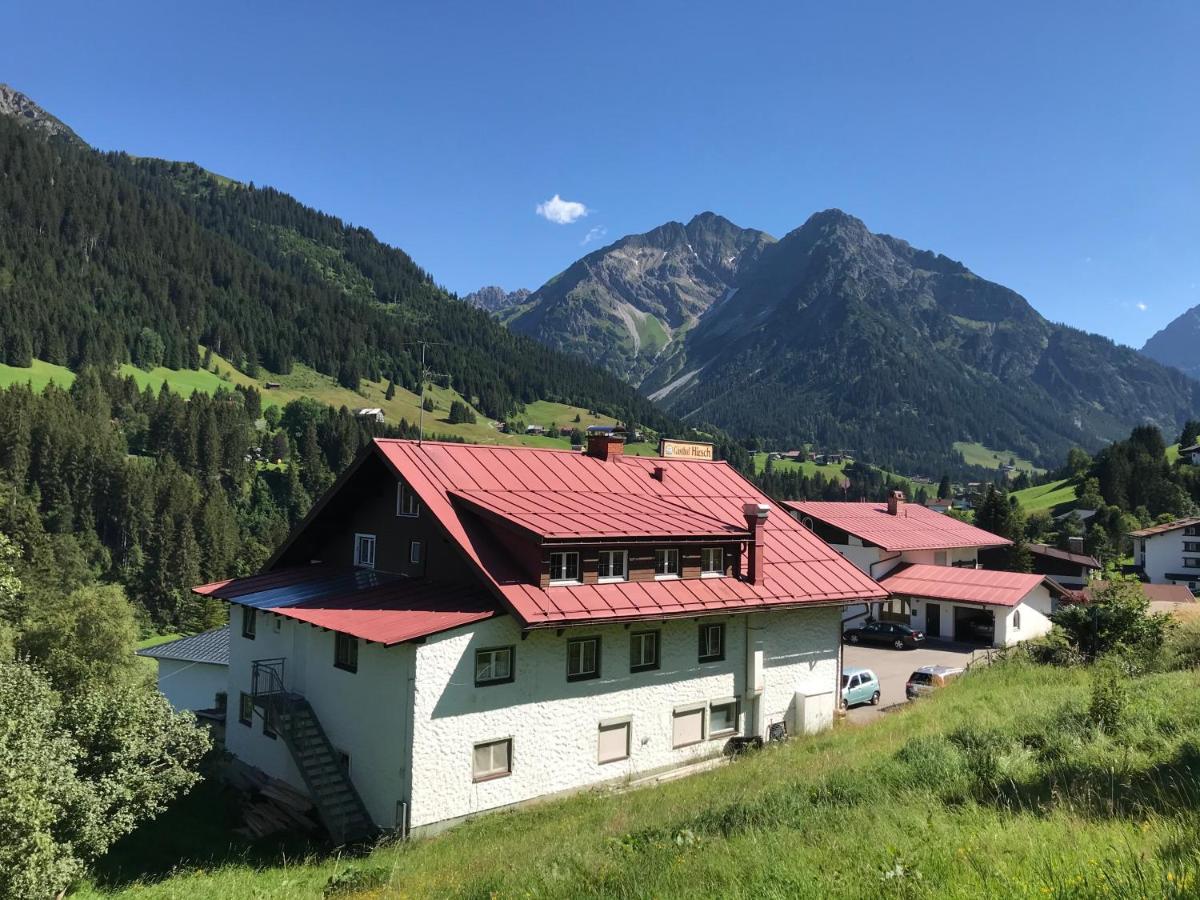 Gasthof Hirsch Hotell Hirschegg  Exteriör bild
