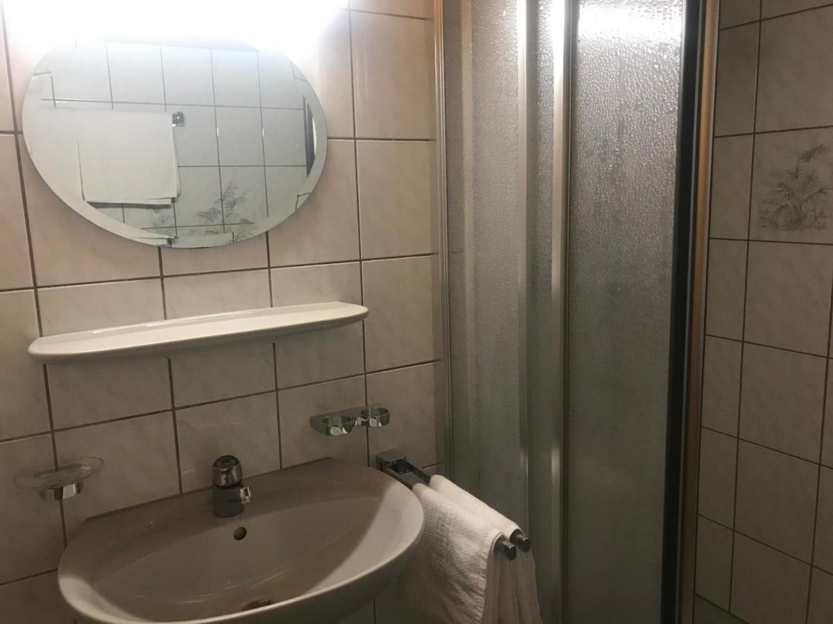 Gasthof Hirsch Hotell Hirschegg  Exteriör bild
